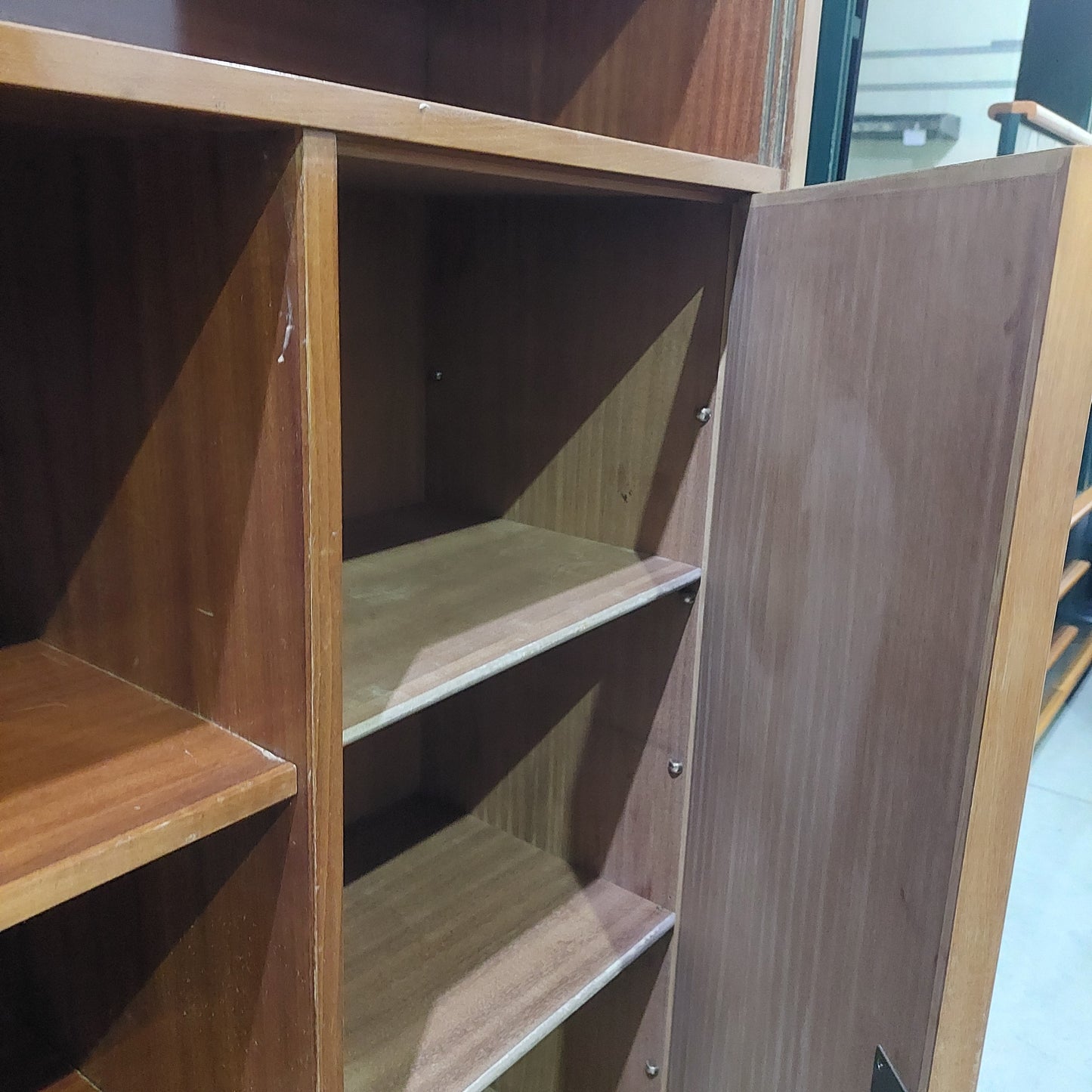 Libreria Noce 5/r 1/a Cm125,5x42,5x162h