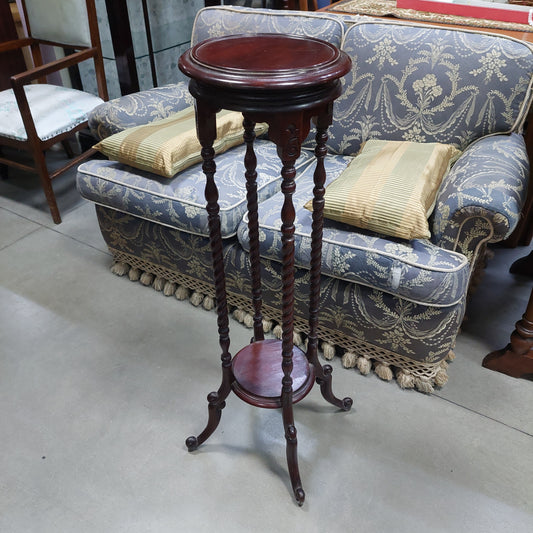 Alzatina Etnica Legno 4/piedi Torchon Cm47x47x103h
