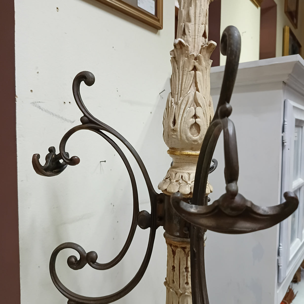 Piantana App.abiti St. Luigi Xvi3/piedi 3/ganci Cm50x198