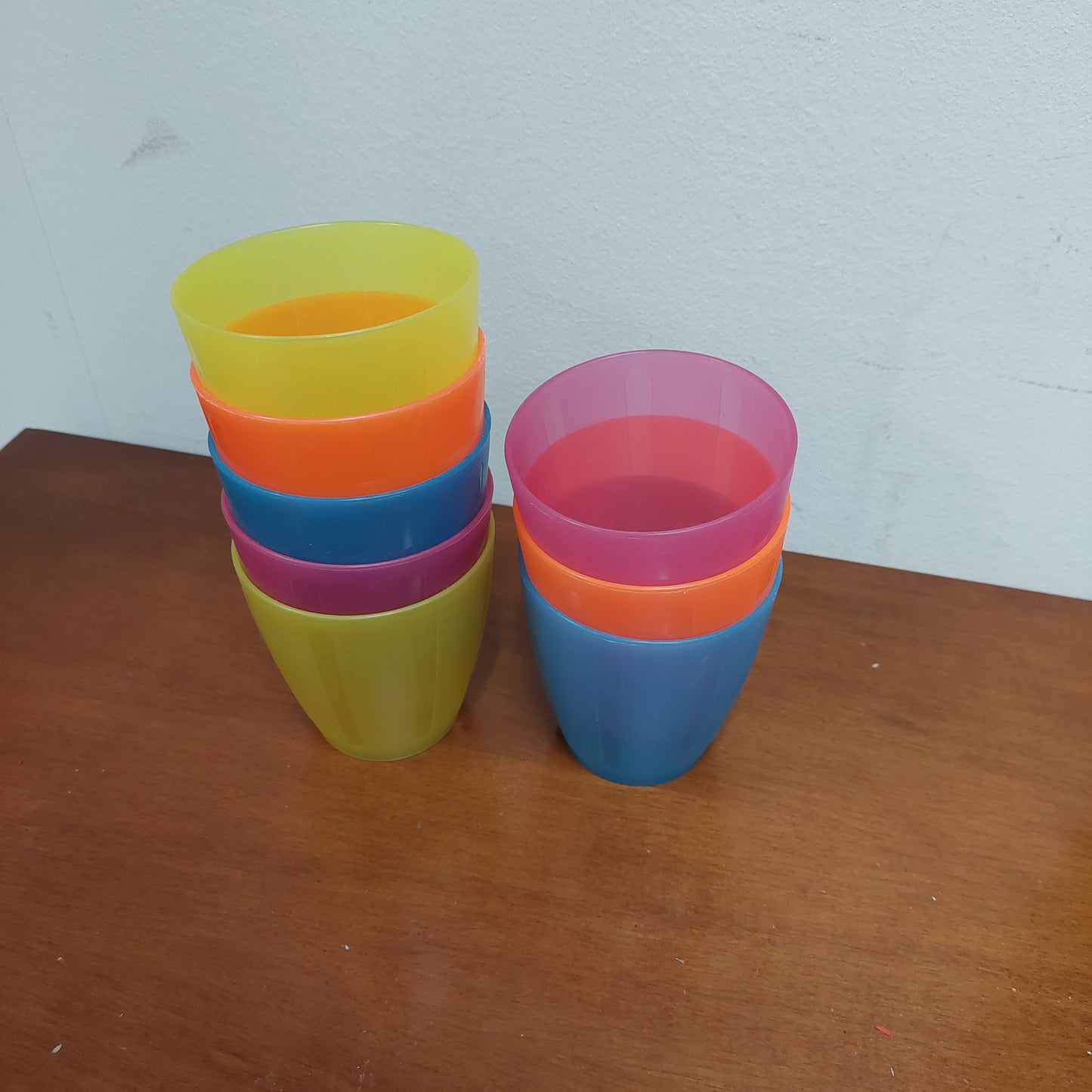 Set/8 Bicchieri Colorati Plastica Dura Ikea