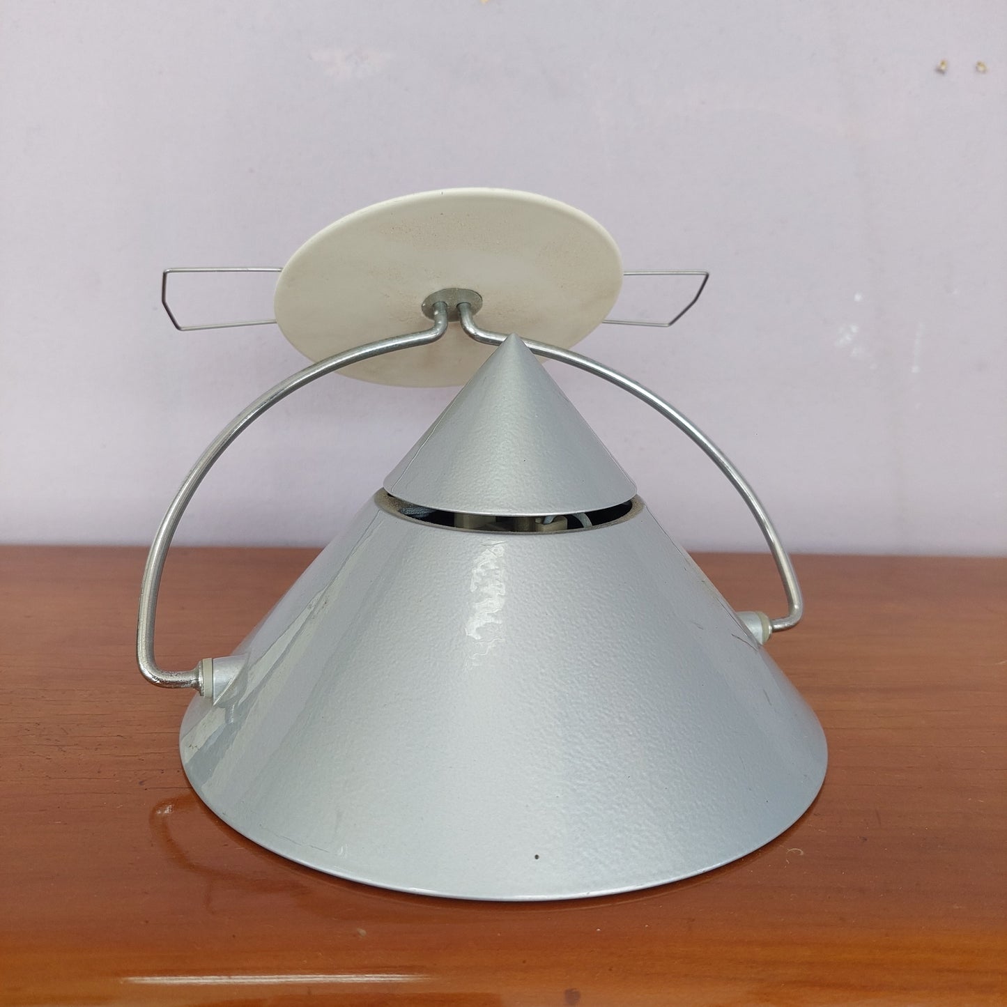 Applique Cono Metallo