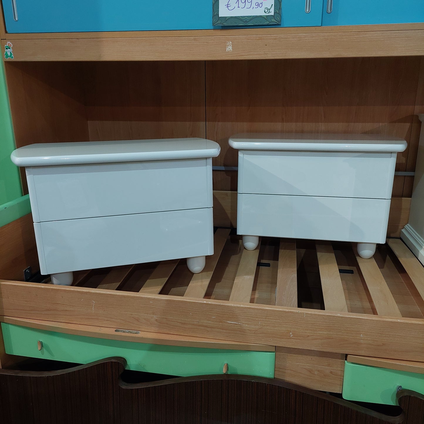 Coppia Comodini Bianco Laccato 2/c Cm69x39x47h