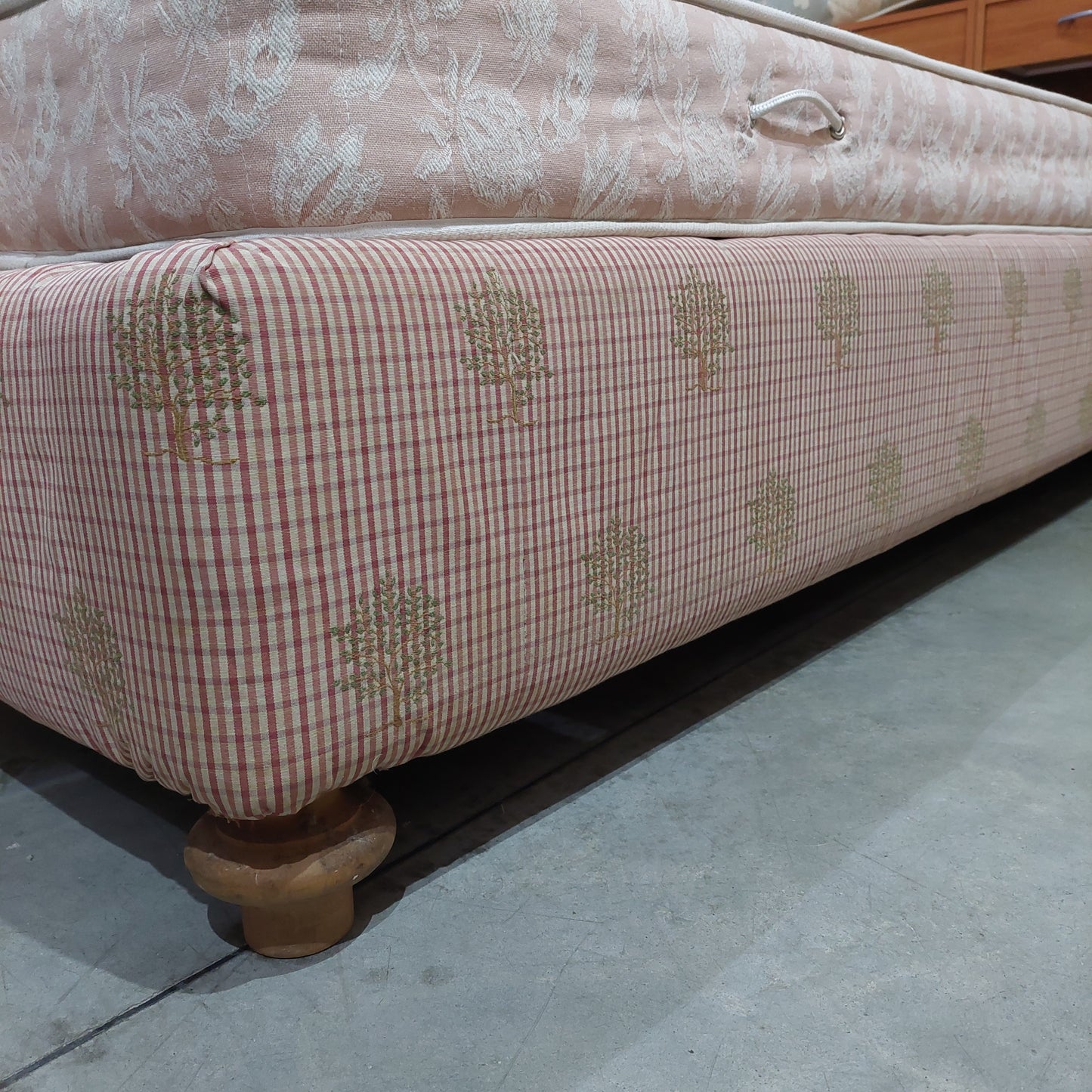 Letto Singolo Tessuto + Materasso Cm180x80x37h