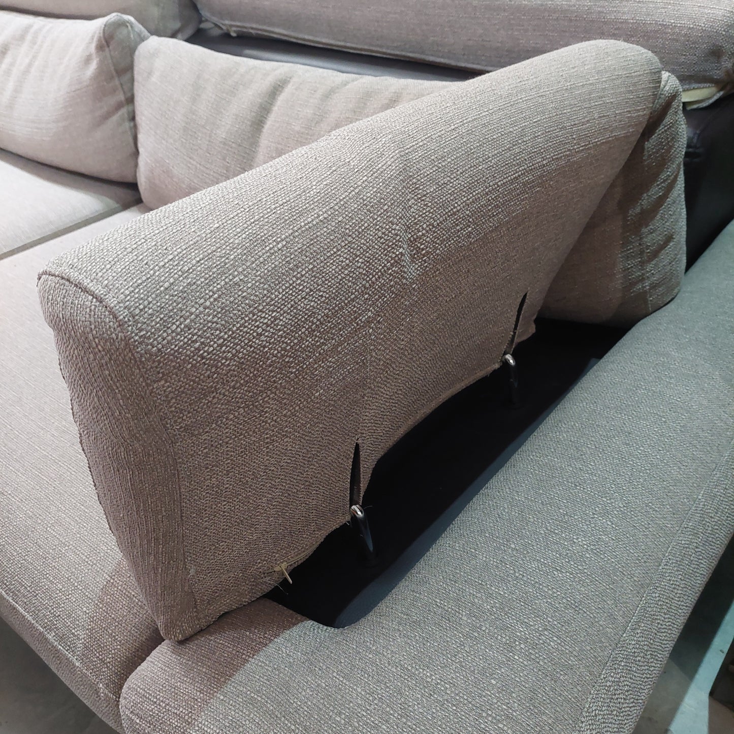 Divano Poltronesofà Gimigliano + Pouf Cm235x110x77h
