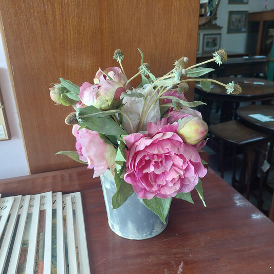 Vaso Metallo Con Fiori Finti