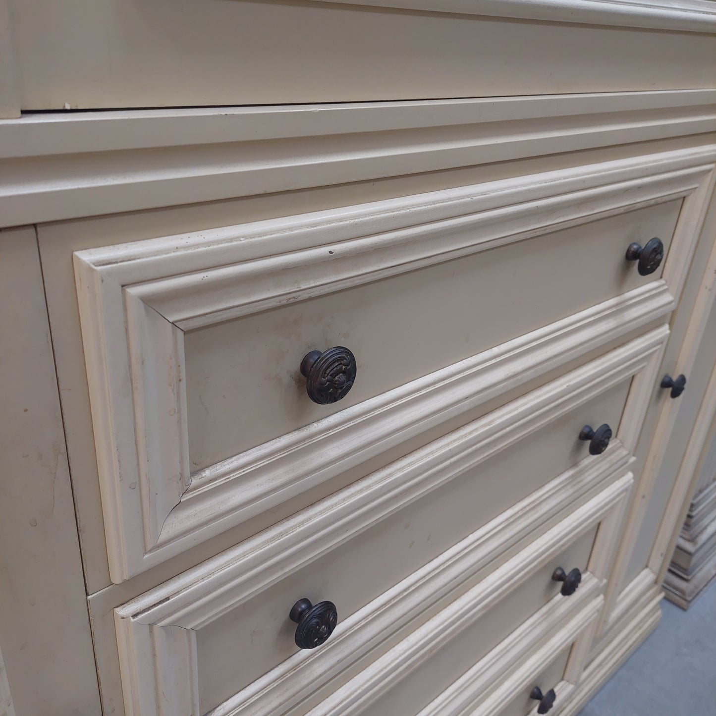 Vetrina St. Classico Avorio 4/c 3/a Cm125x44x236h
