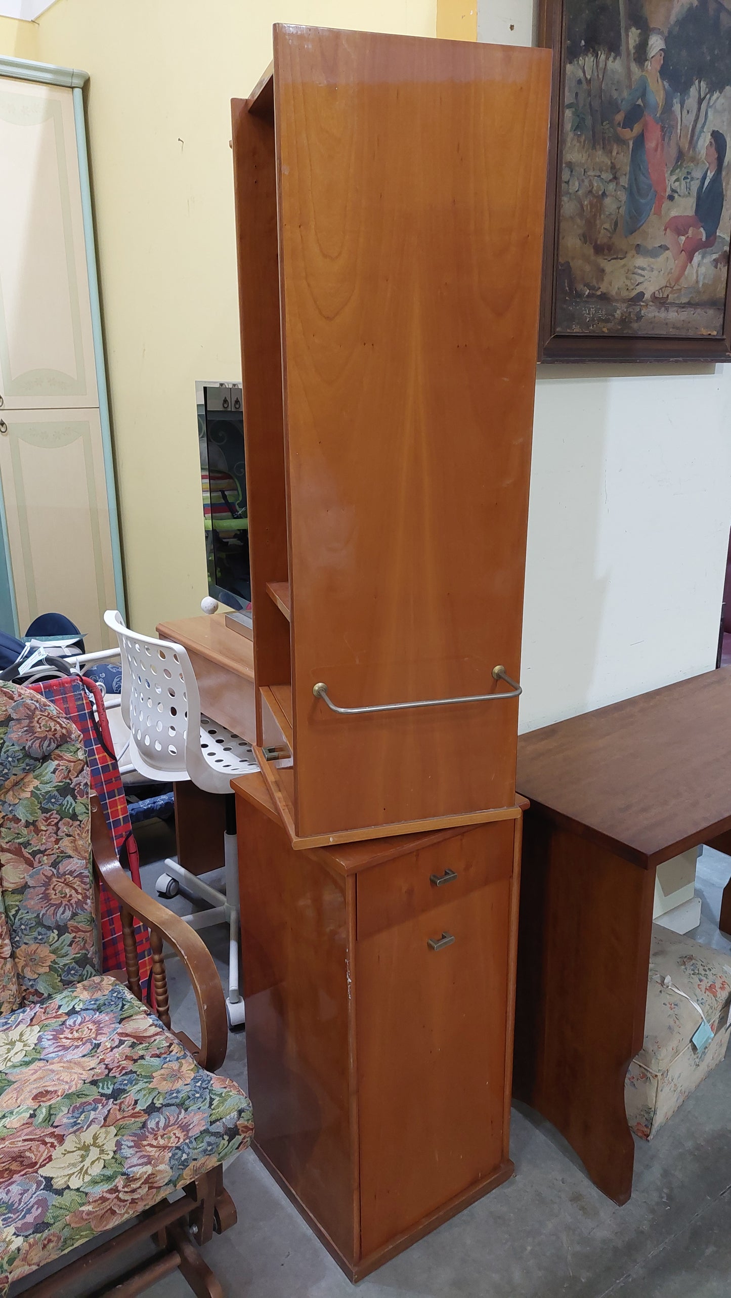 Colonnina Girevole Con Specchio Cm37x37x183