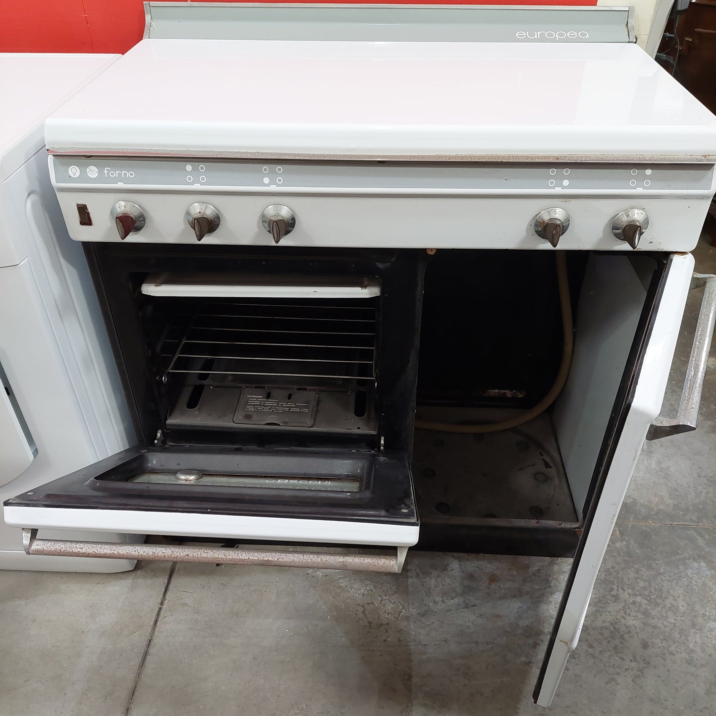 Cucina A Gas Becchi C/portabombola 4/fuochi+forno Cm86x56x92