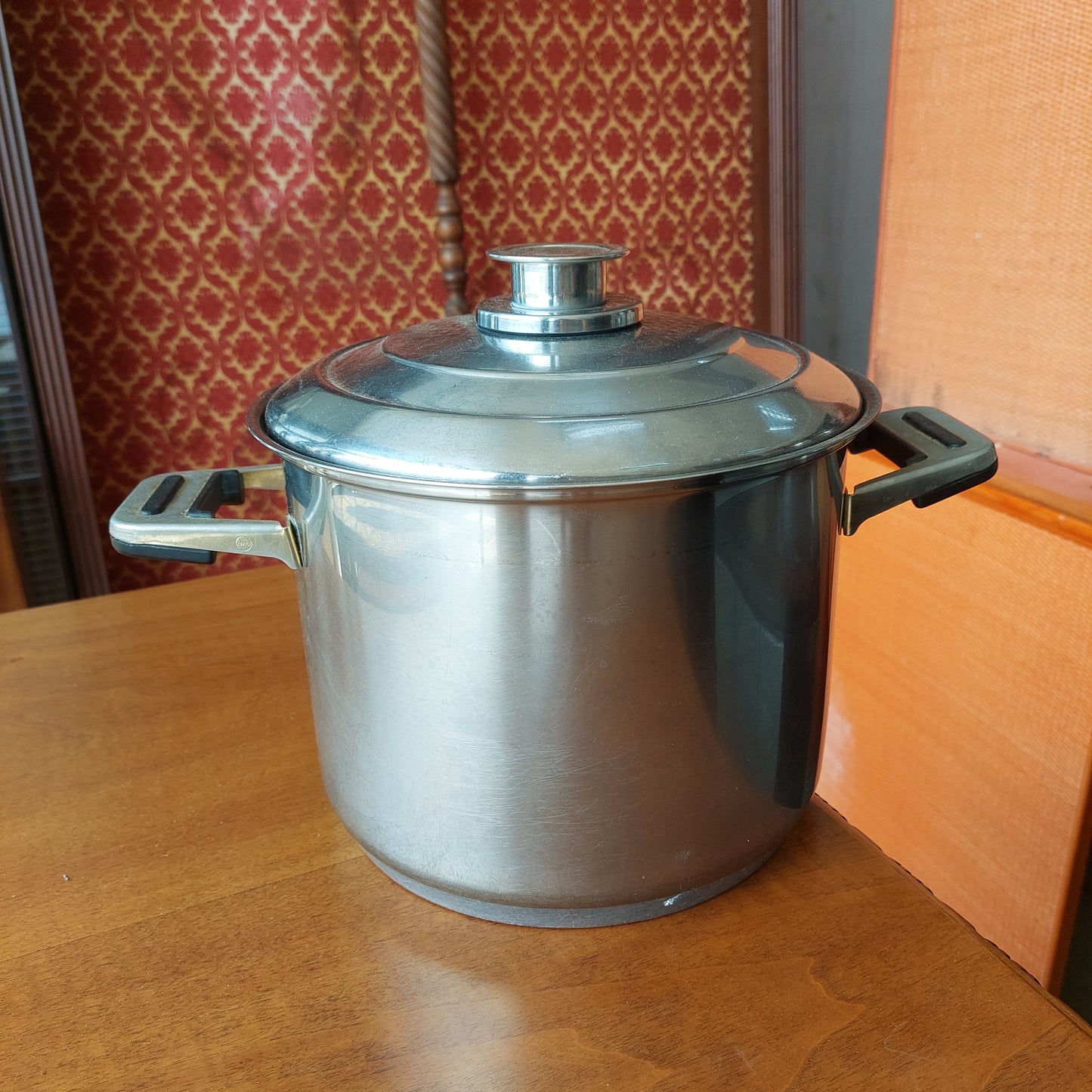 Pentola Acciaio Inox 18/10 Diametro 27 Altezza 20 Con Coperchio