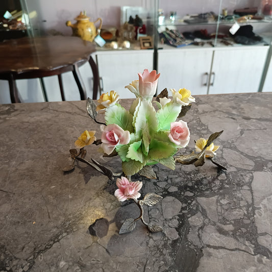 Soprammobile Fiori Porcellana * St. Capodimonte Base Ottone
