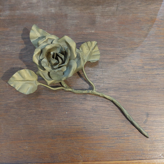 Rosa Ferro Battuto Oro