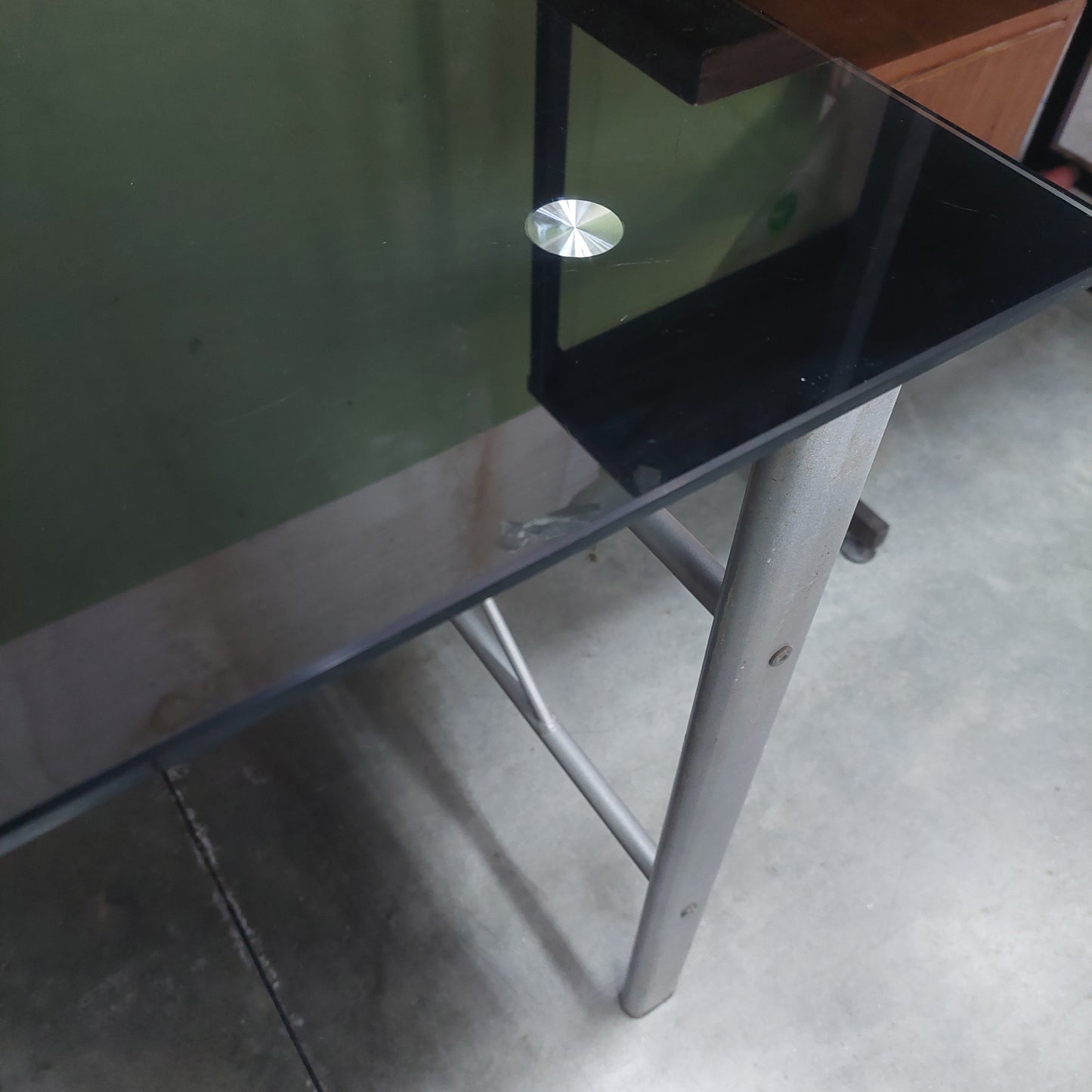 Scrivania Metallo Vetro 3/c Cm150x80x71h