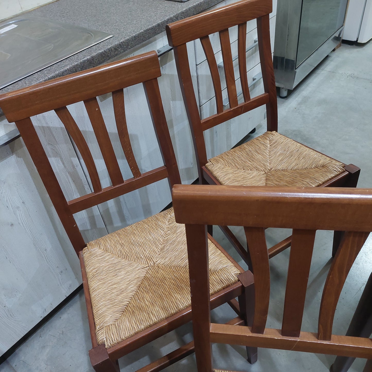 Set/tavolo * Noce All. Cm120/200x80x80h + 4 Sedie Legno/paglia