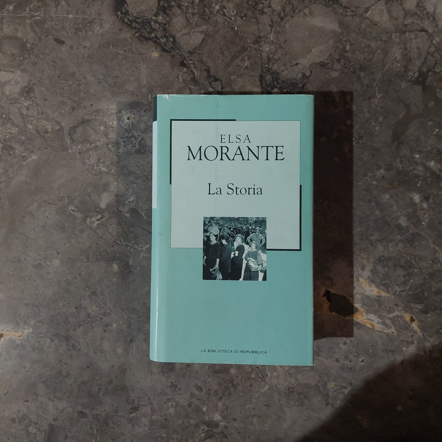 L/la Storia - E. Morante
