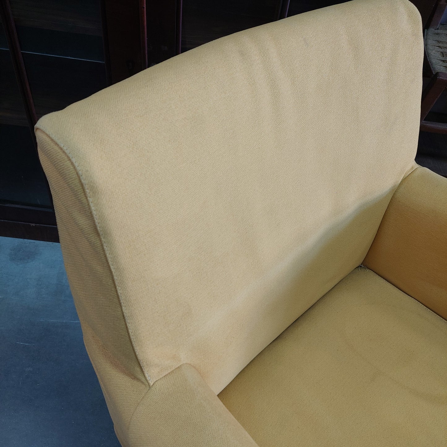 Poltroncina Color Albicocca C/ruote Anteriori