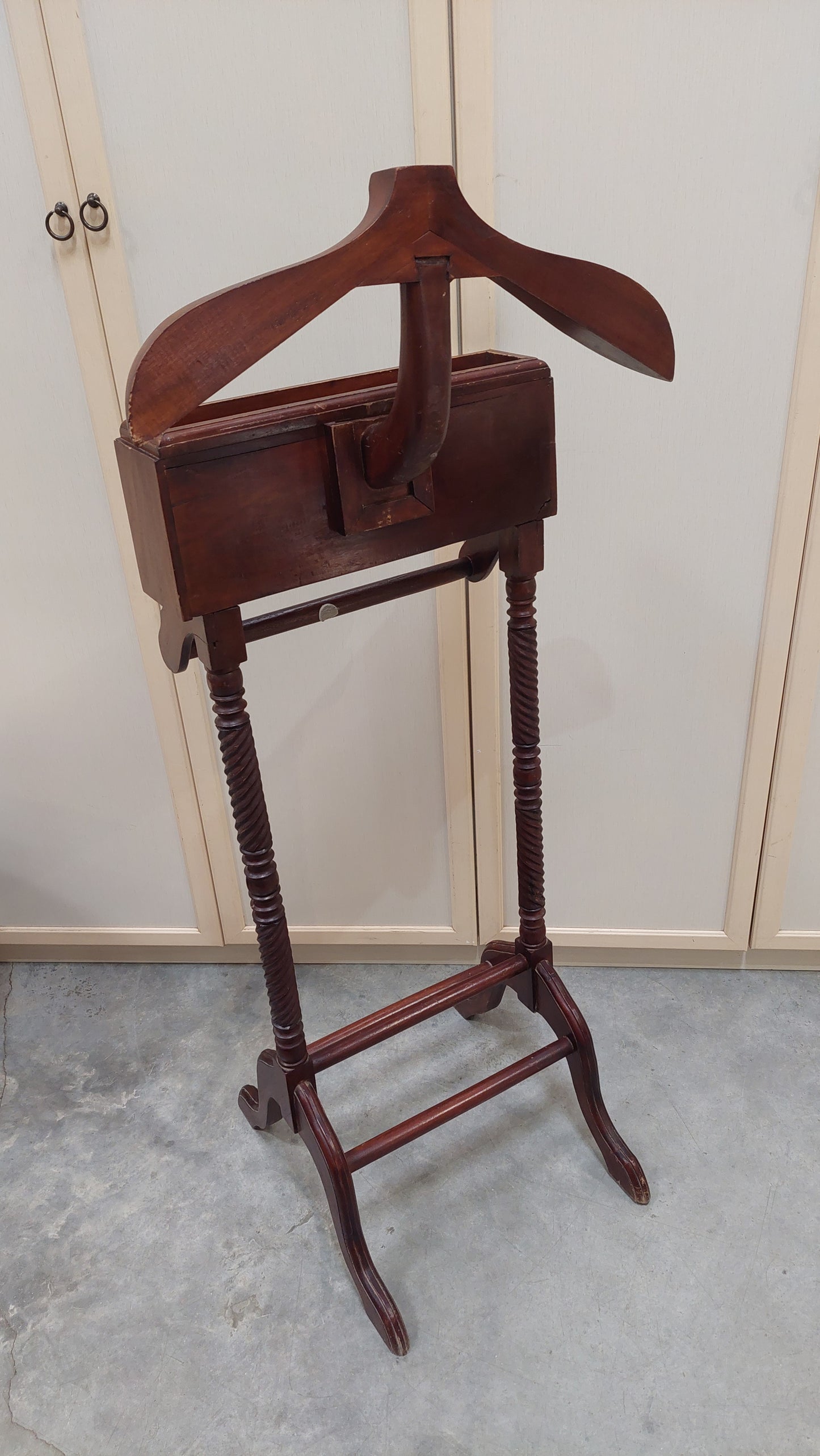 Servomuto Etnico In Legno* 126h