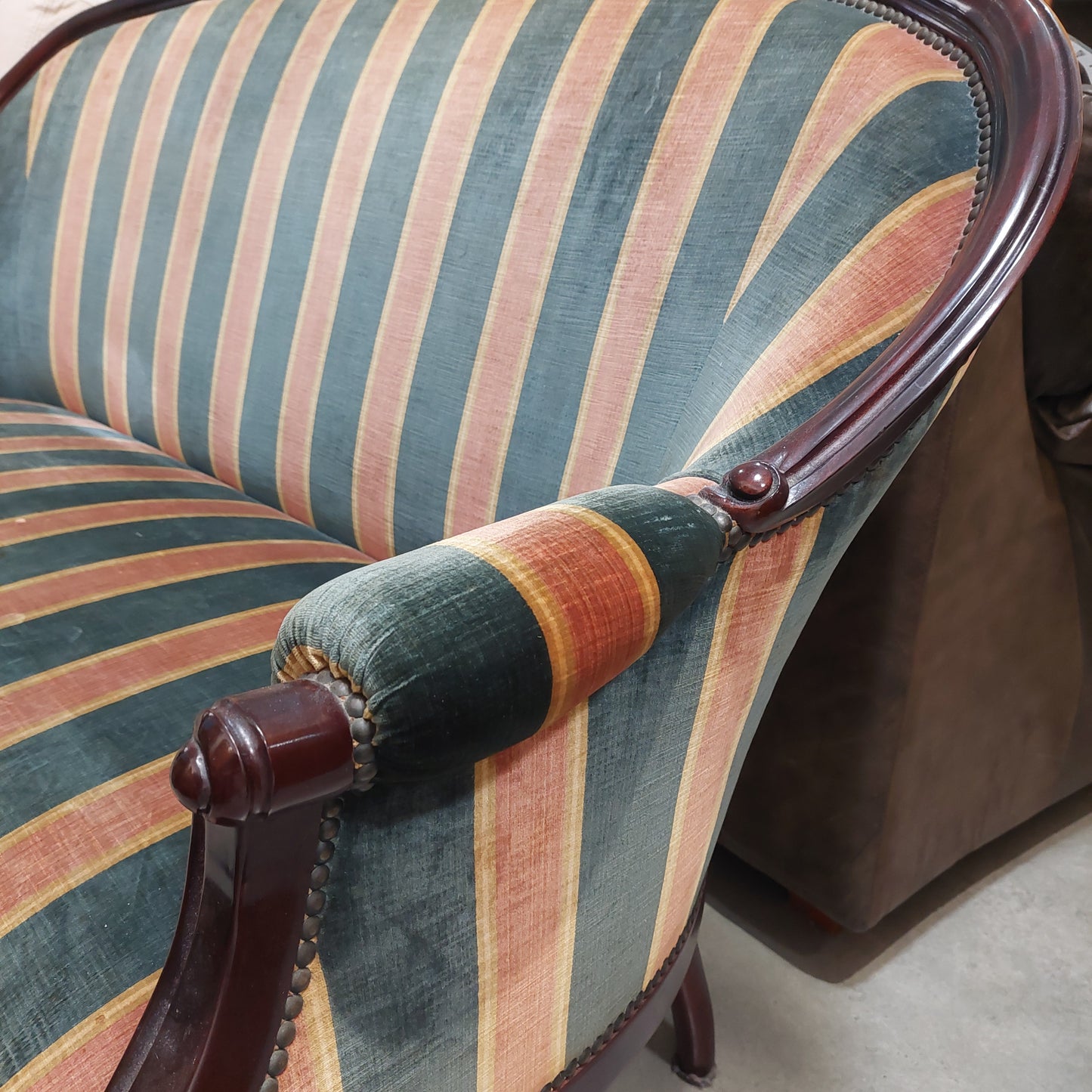 Divanetto Legno Imbottitura Velluto Righe