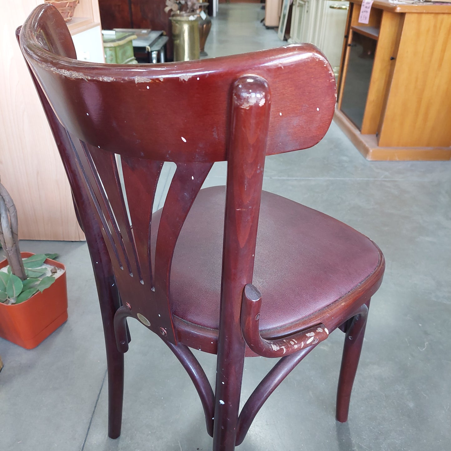 Set/4 Sedie Thonet Legno/pelle Crisafulli
