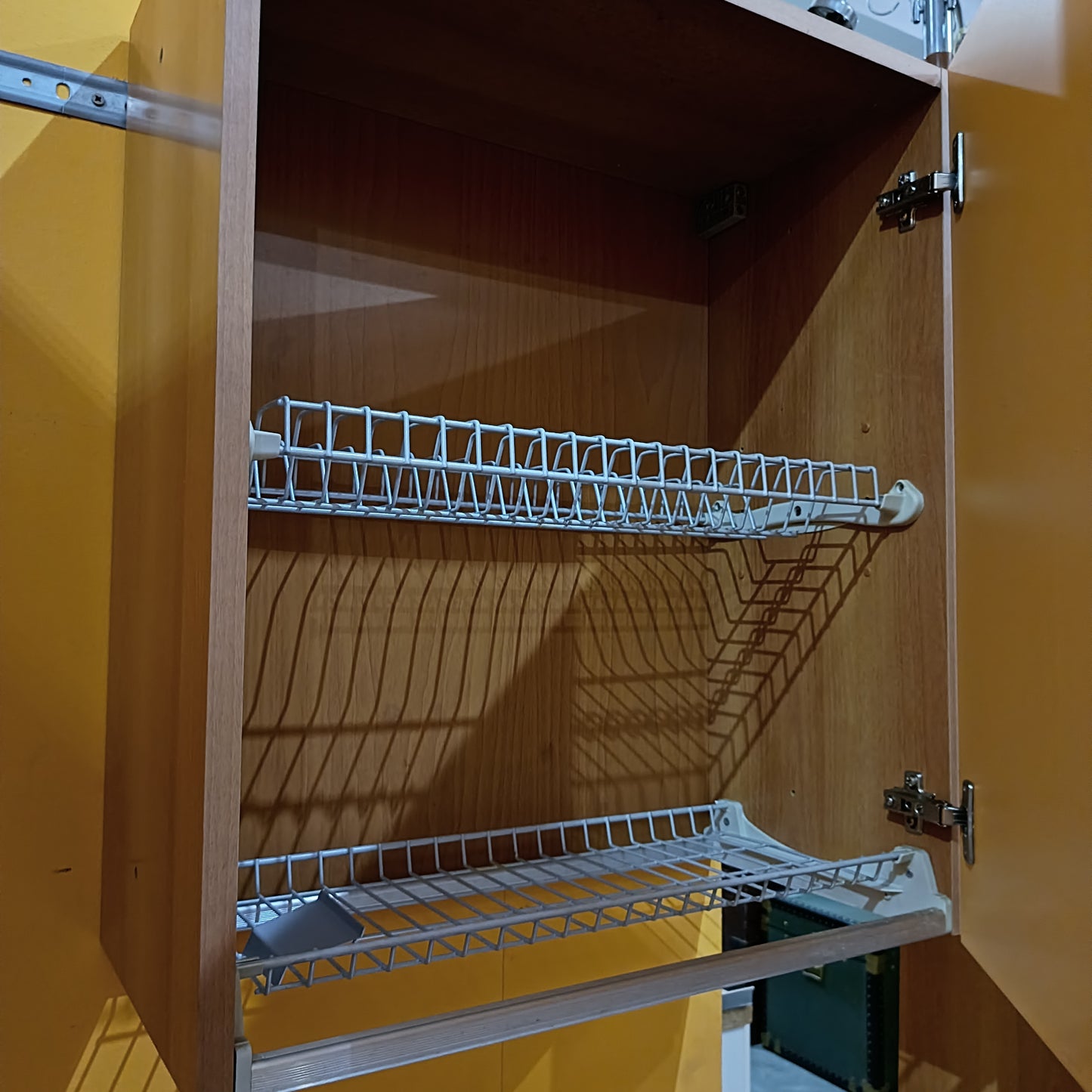 Cucina Lineare Arancio Cm221+60 Colonna