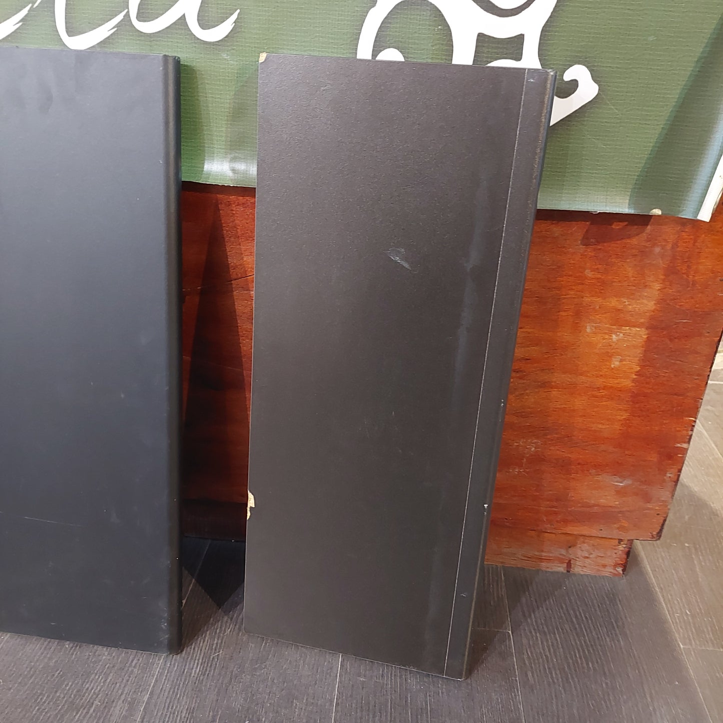 Mensola Nera  Cm 60x25