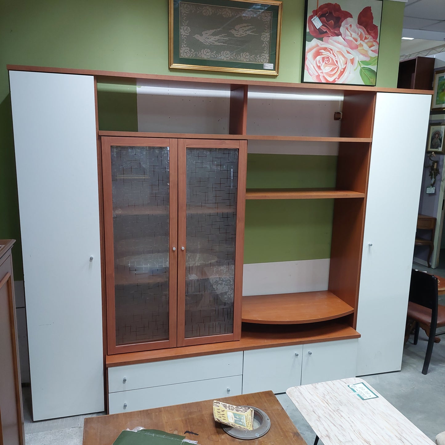 Parete Attrezzata Bicolore Ciliegio/panna Cm270x51x215h