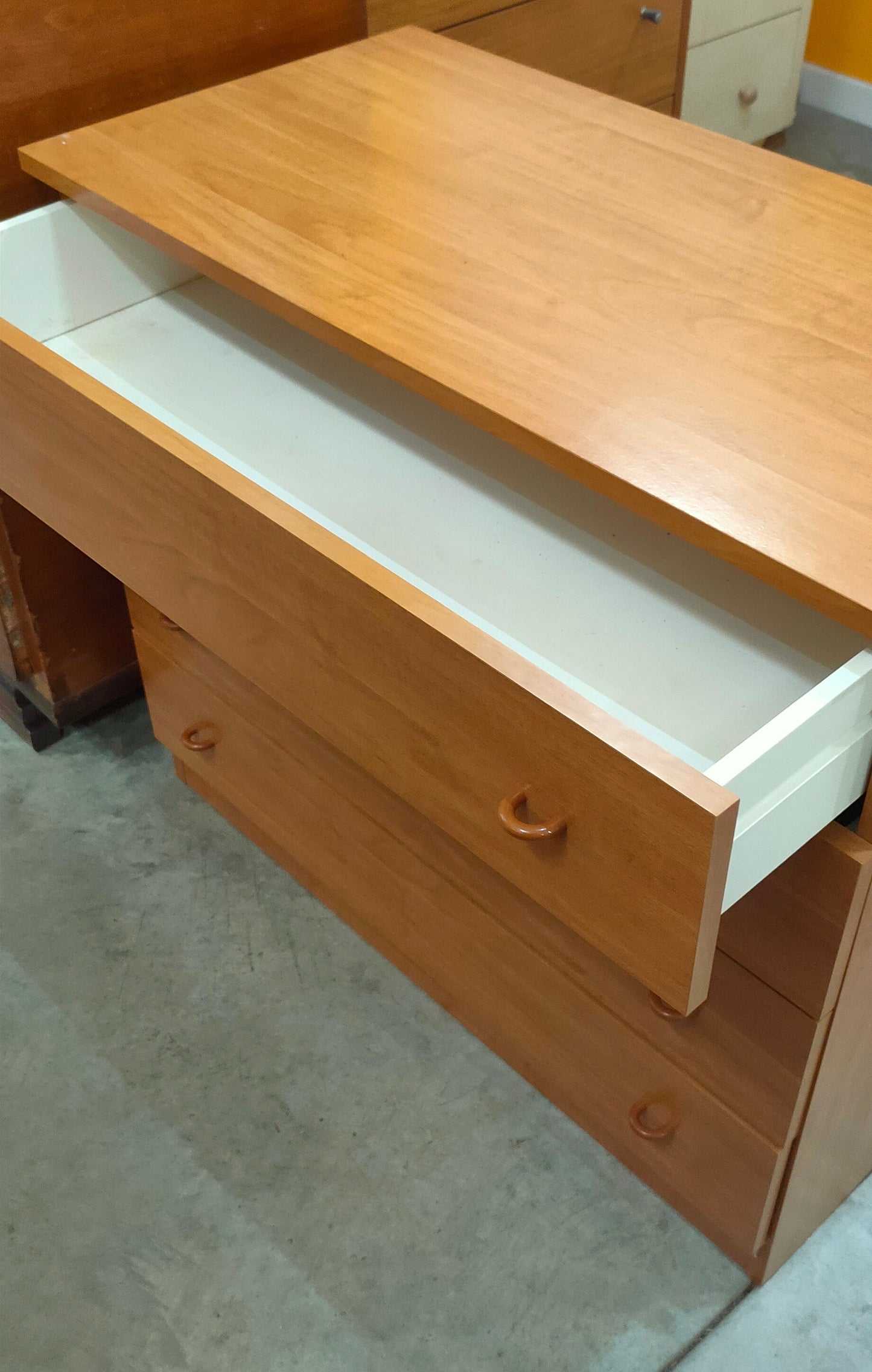 Cassettiera 4/cassetti Cm90x46x77h