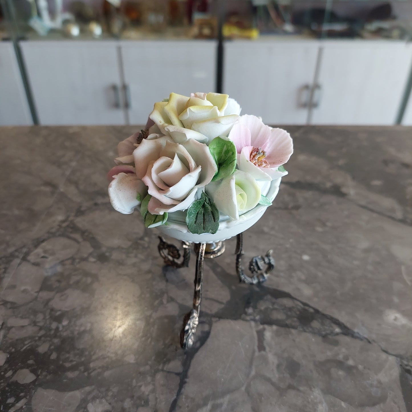 Soprammobile Fiori Porcellana * Capodimonte