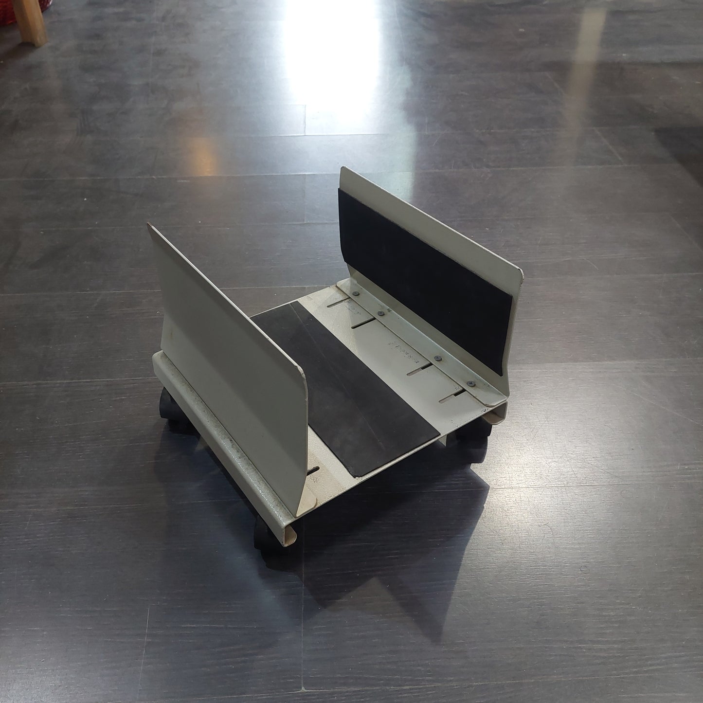 Mini Porta Pc Carrellino
