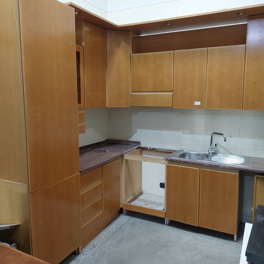Cucina Angolare Legno Con Top In Granito