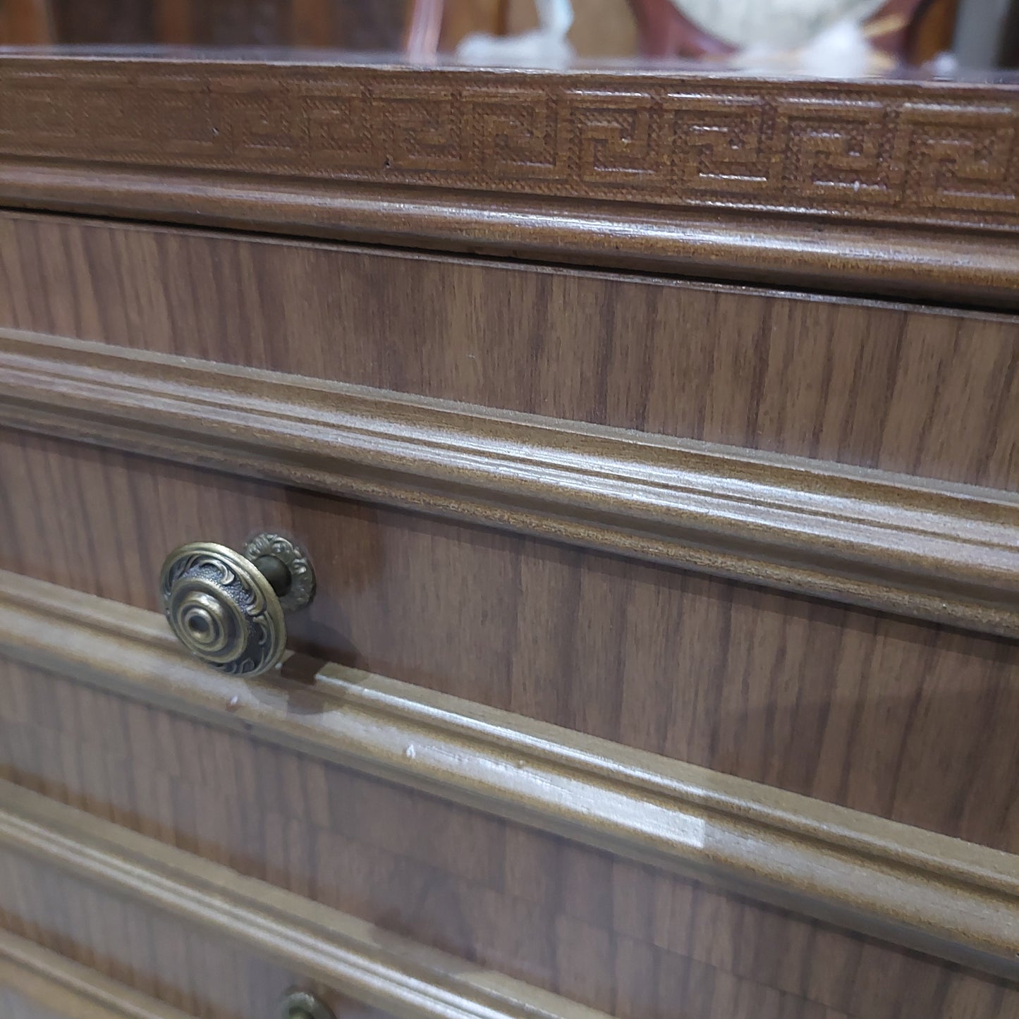 Comodino Legno Noce 3 Cassetti Cm53,5x28x56h