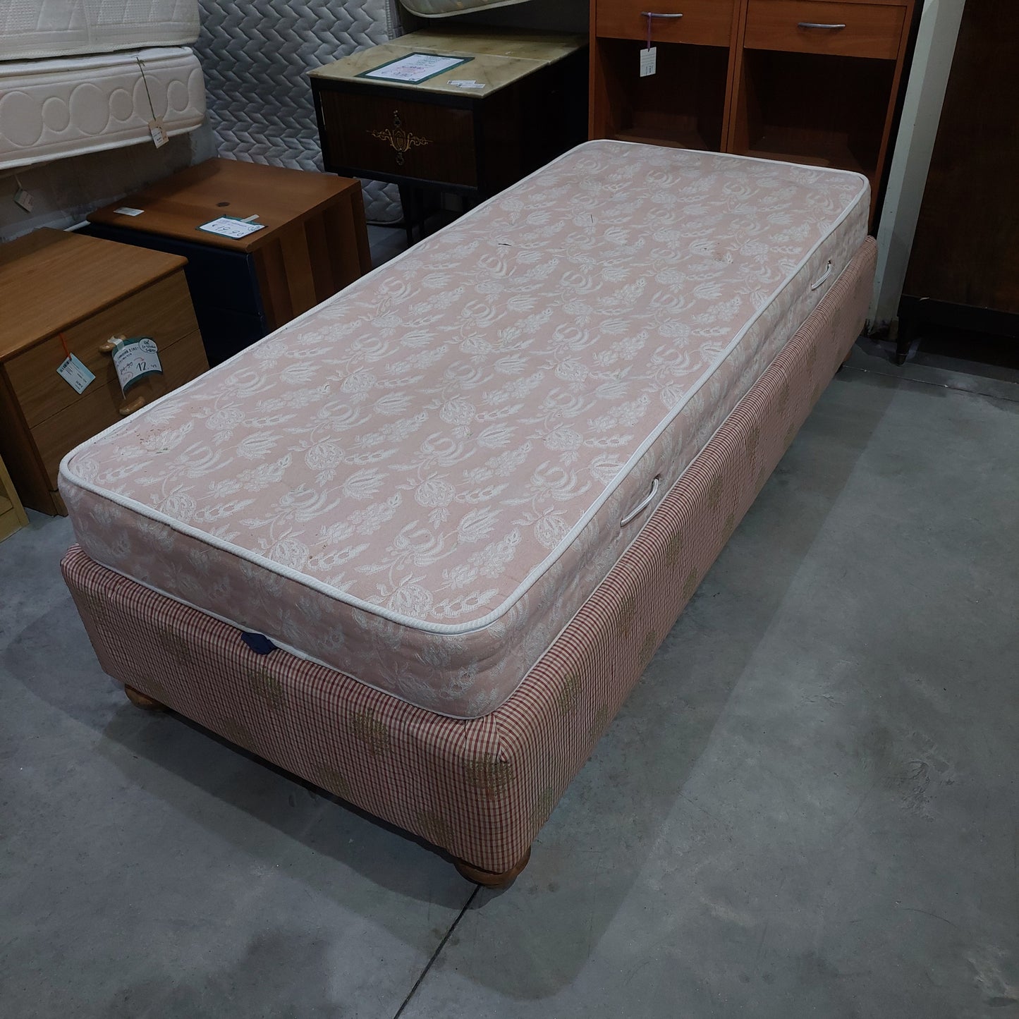 Letto Singolo Tessuto + Materasso Cm180x80x37h