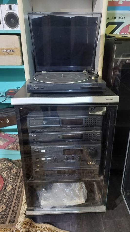 Mobile + 5pz Hi-fi Aiwa* (in Parte Da Revisionare)