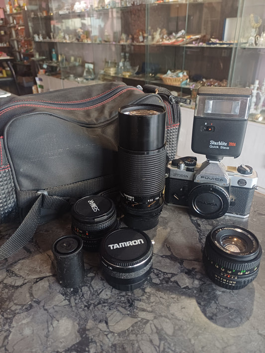 Set Macchina Fotografica Fujica* C/4 Obiettivi, Flash E Borsa