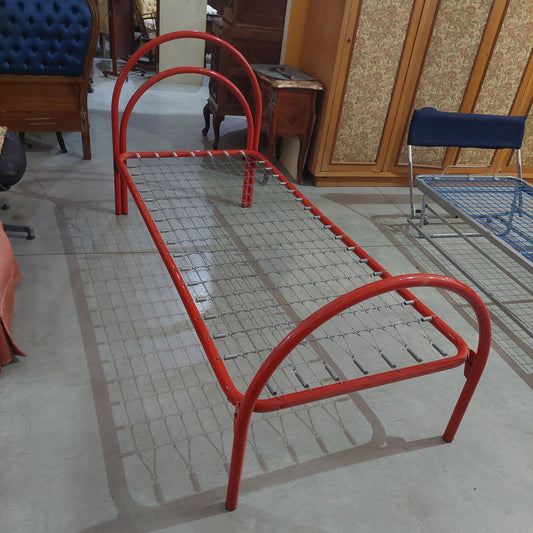 Letto Singolo Rosso Con Rete Metallo Cm84x192h