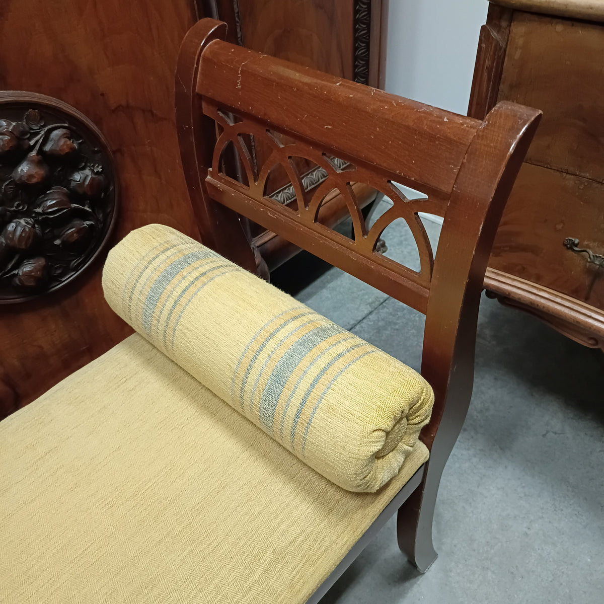 Panchetta Arte Povera Noce +2cuscini Cm110x38x76h