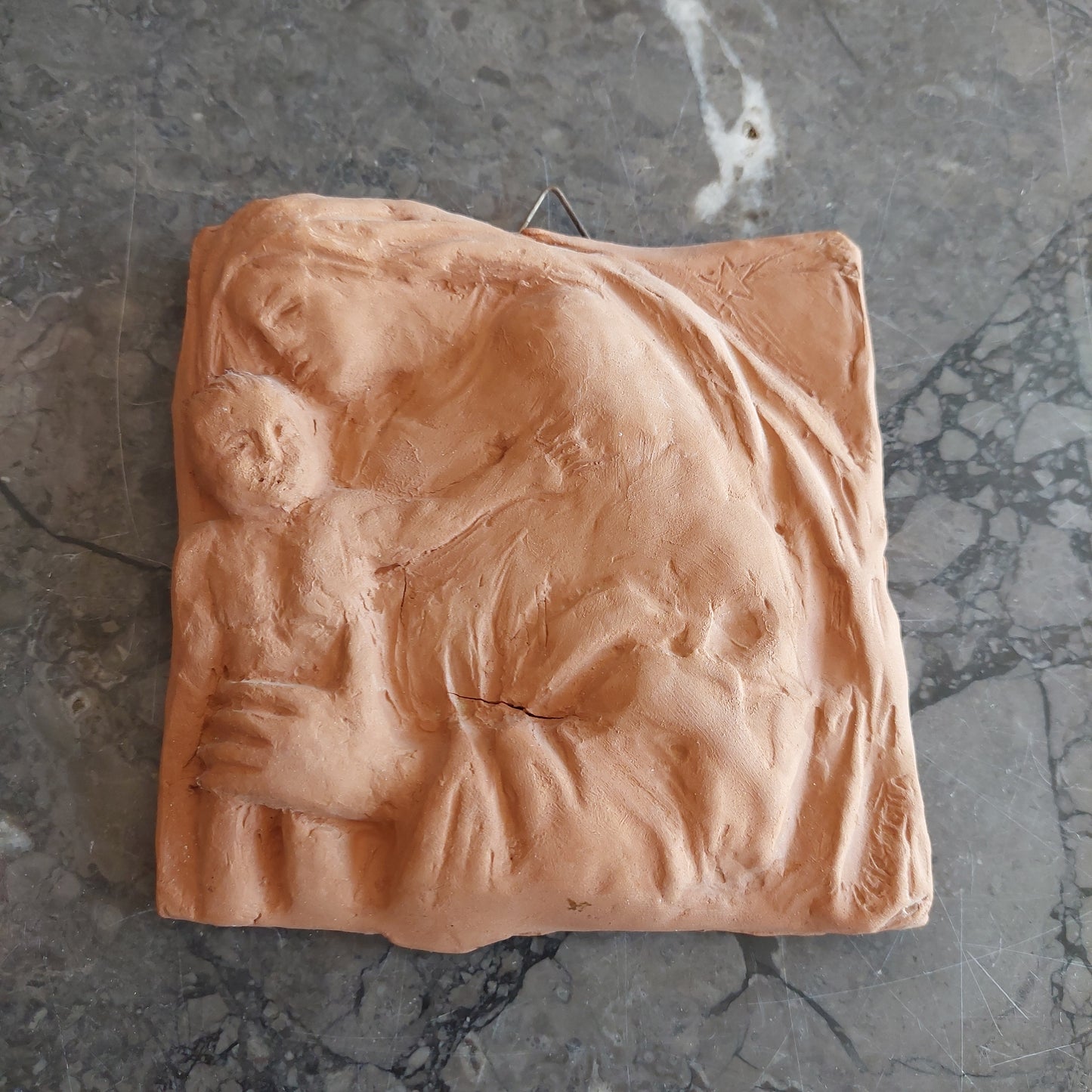 Quadretto Terracotta Bassorilievo Maternità M. Cucinotta