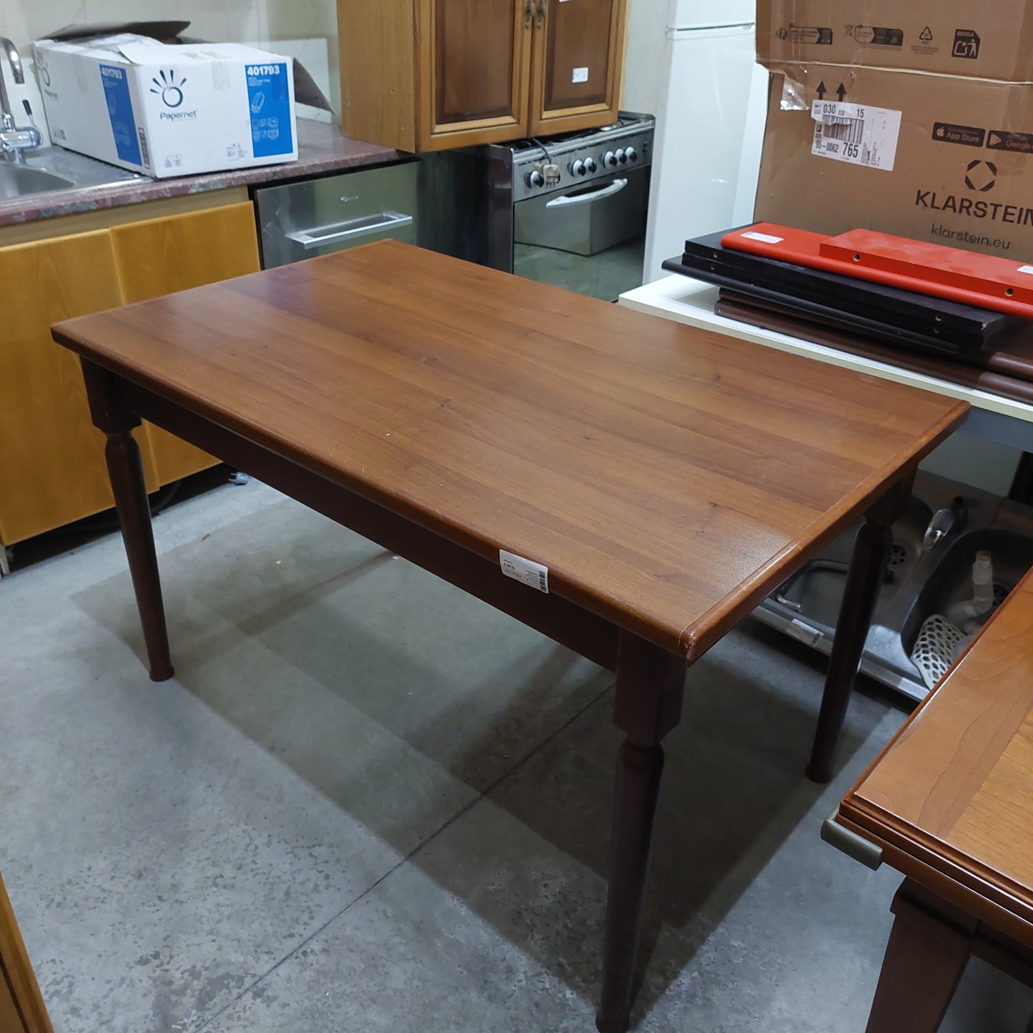 Tavolo Da Pranzo Color Noce Scuro Cm130x80x79h