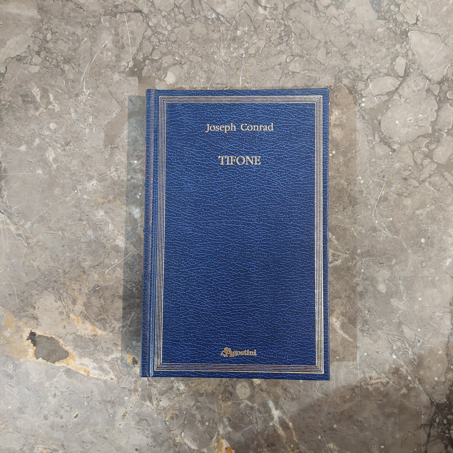 Tifone - J. Conrad