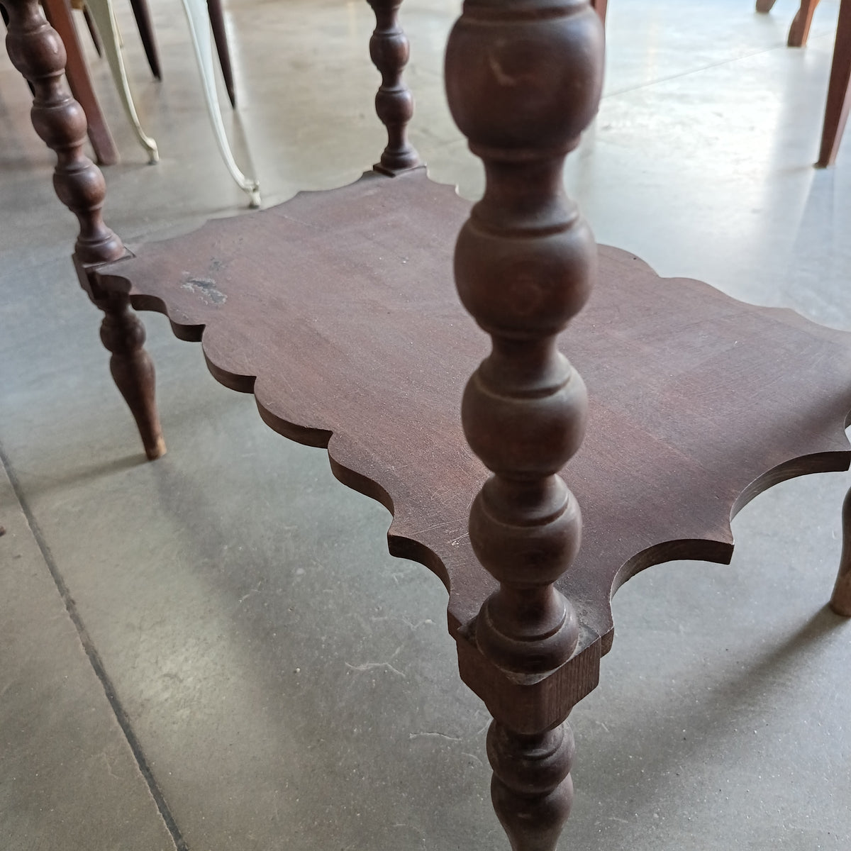 Tavolinetto Noce 2 Ripiani Cm56x36x60h