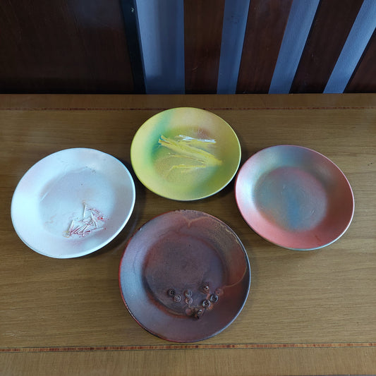 Set/4 Piatti Arte Moderna Ceramica "gime"