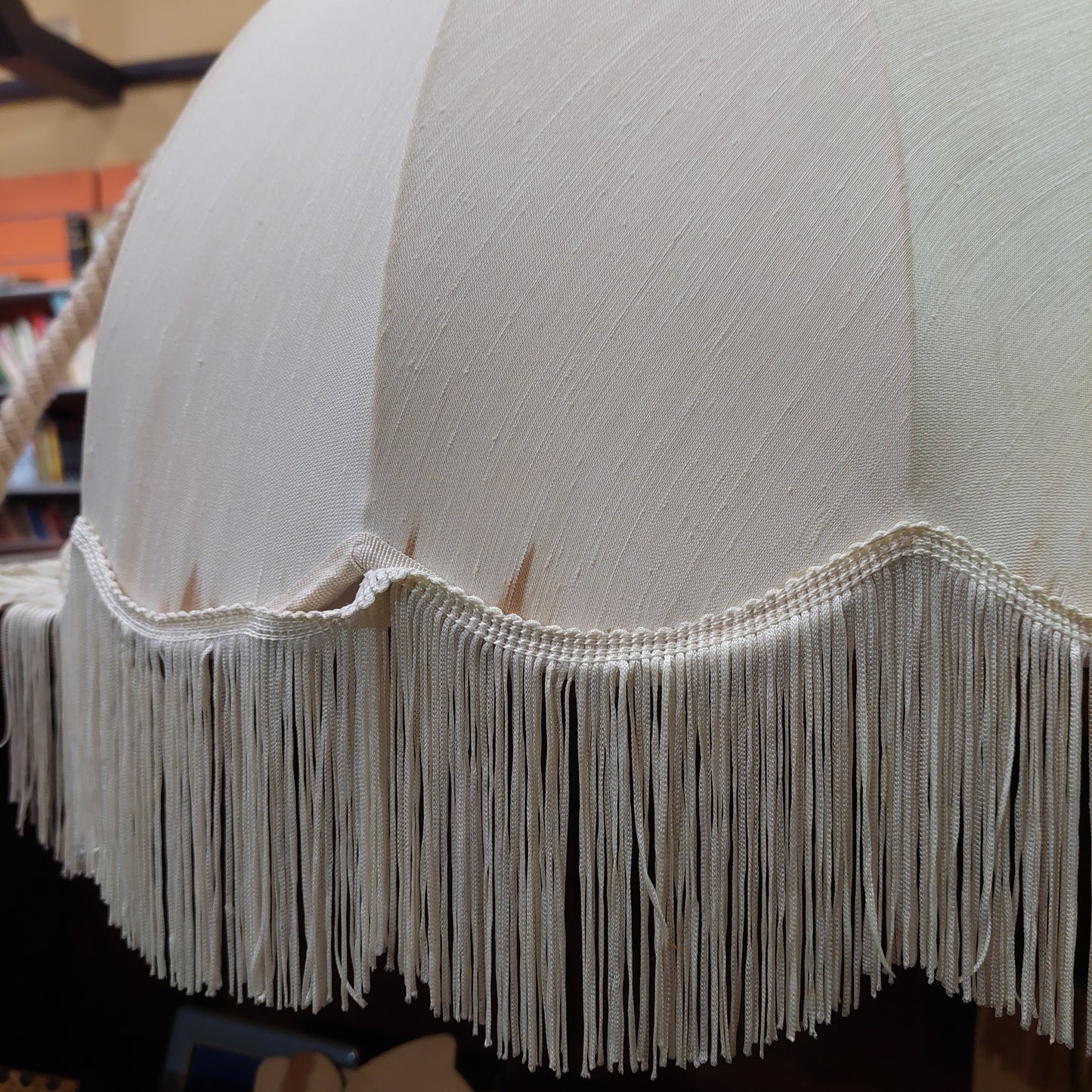 Lampadario* Cupola Con Frange 1/l