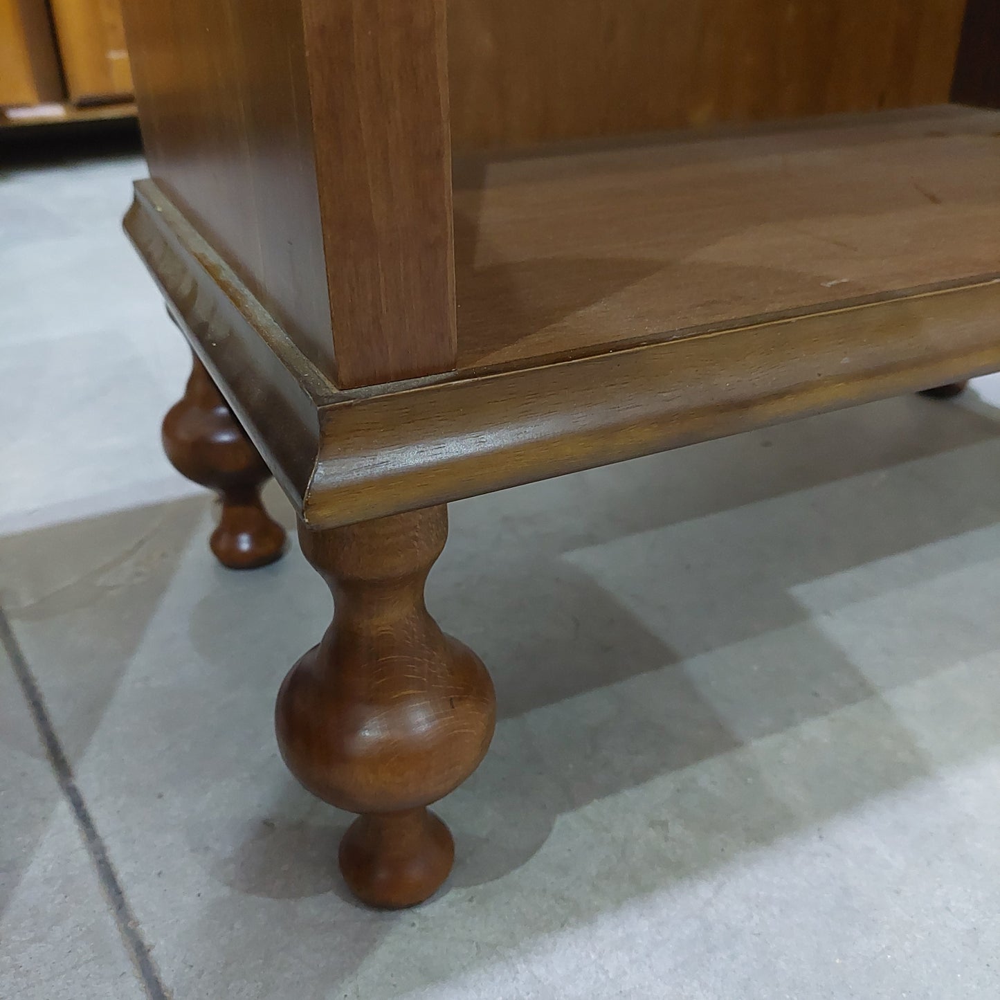 Comodino Legno Noce 1/c Cm54x29x61h