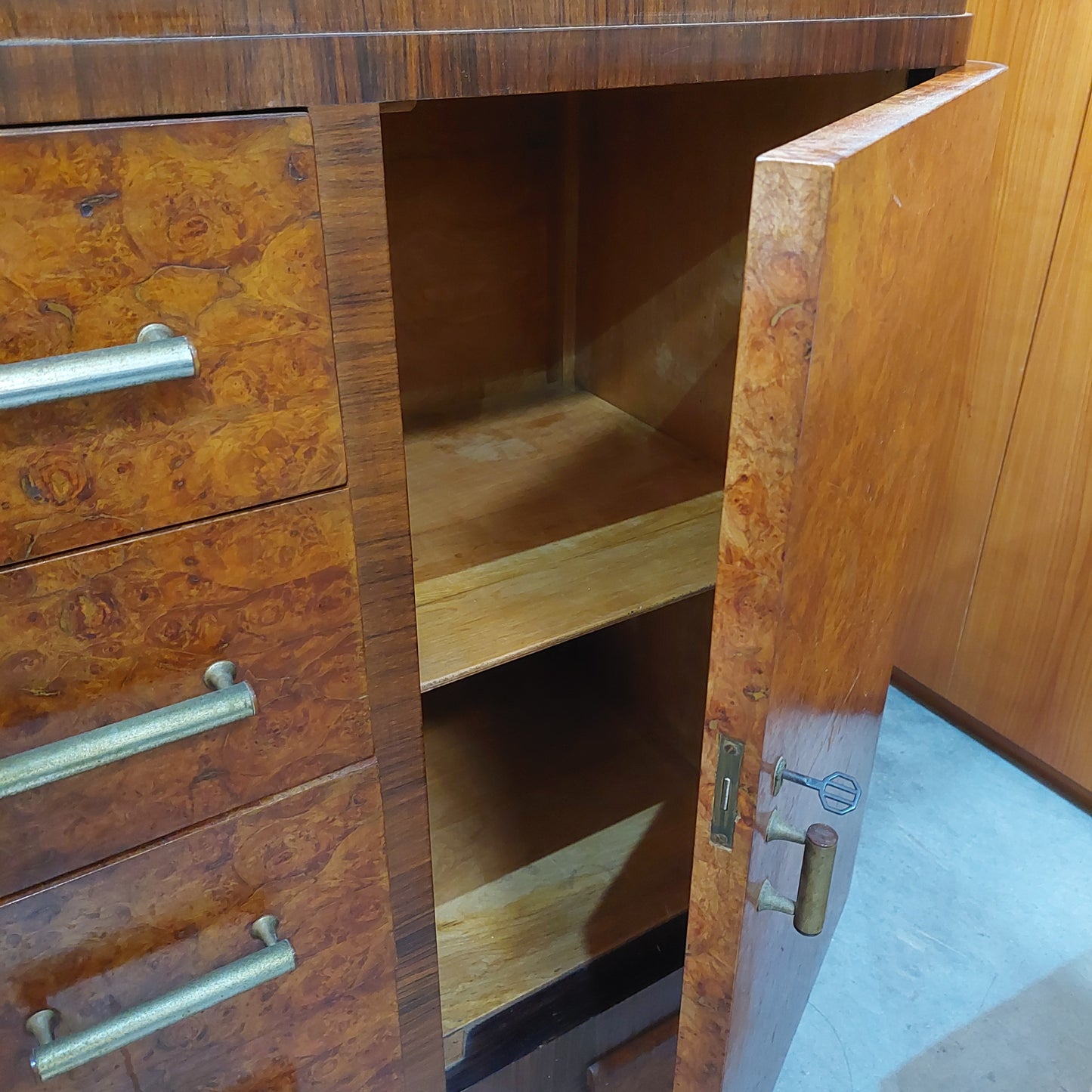 Casettone Stile Decò 4/c 1/s Cm129x50x98h