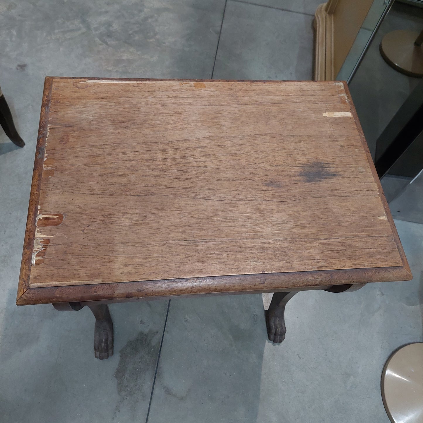 Tavolino Legno Zampa Di Leone