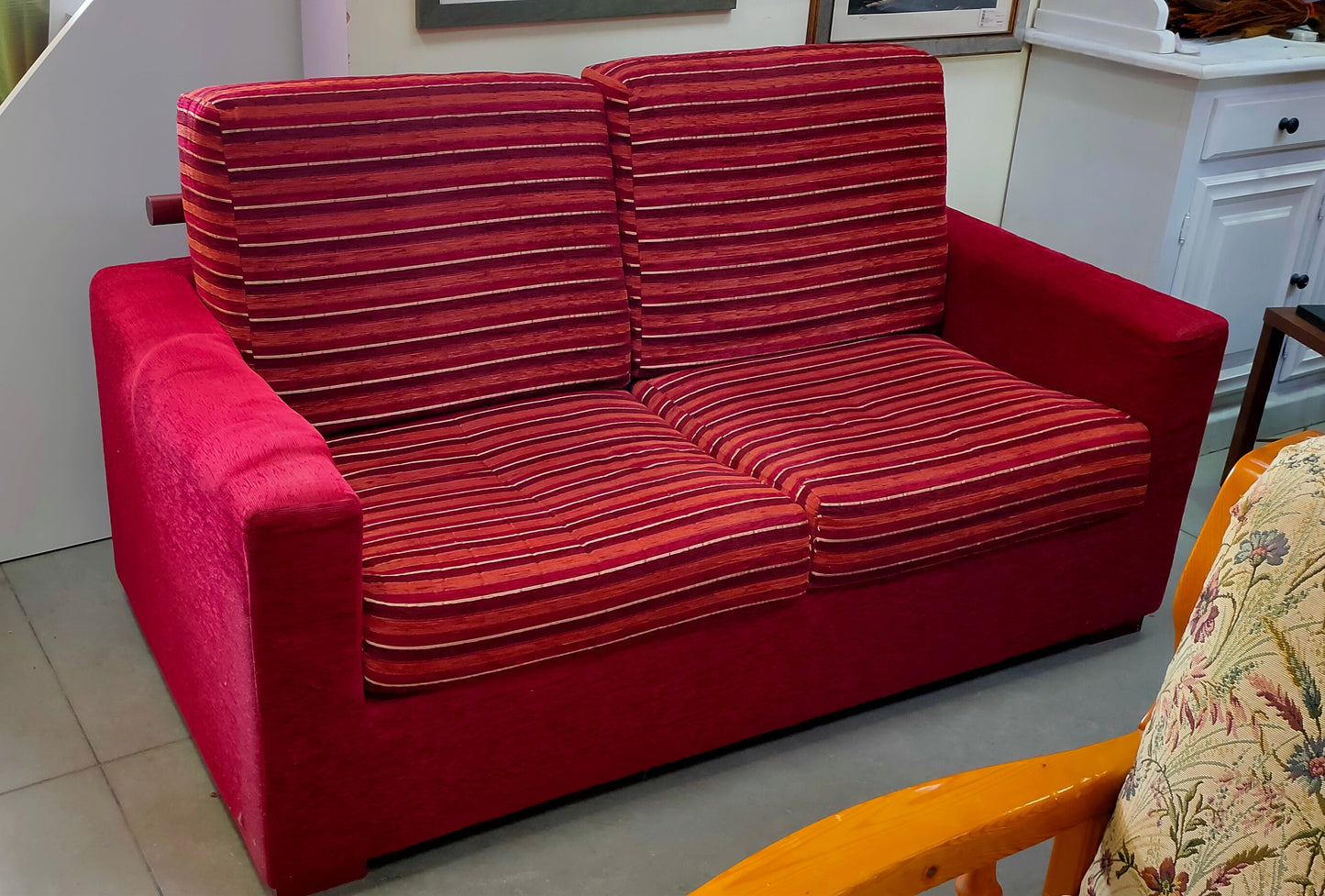 Divano 2 Posti Bordeaux E Righe Cm160x85x90h