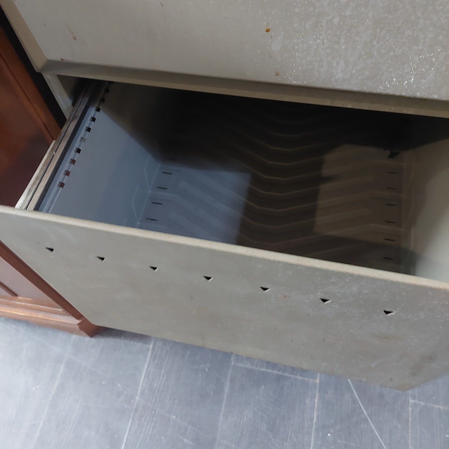 Schedario Metallo 4/c Olivetti Vintage Cm48x66x136h
