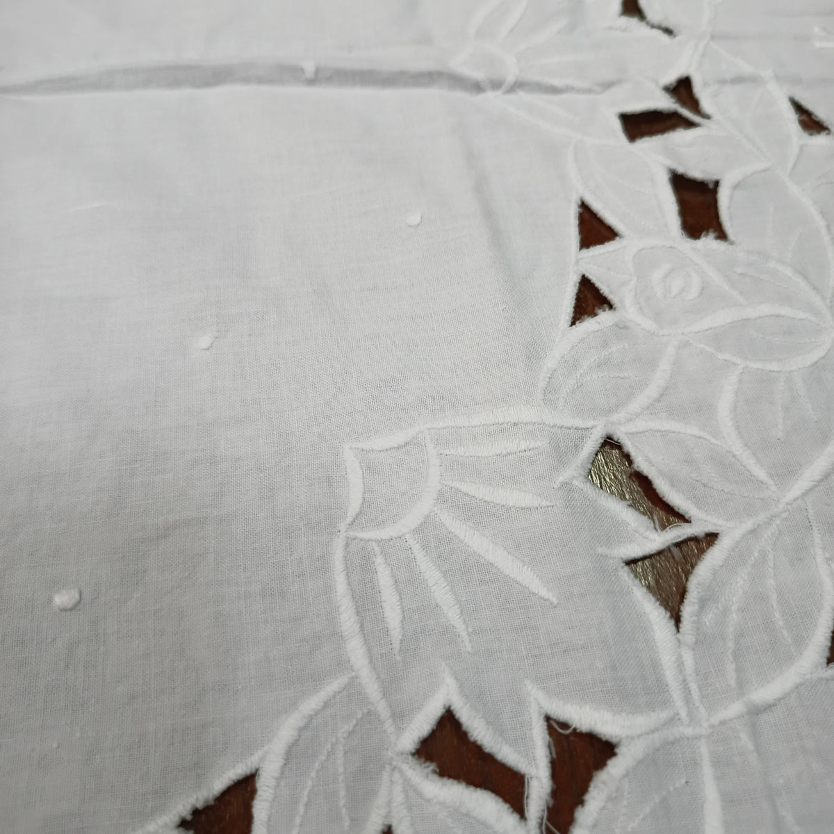 Tovaglia Bianca Intaglio Cm 165x130
