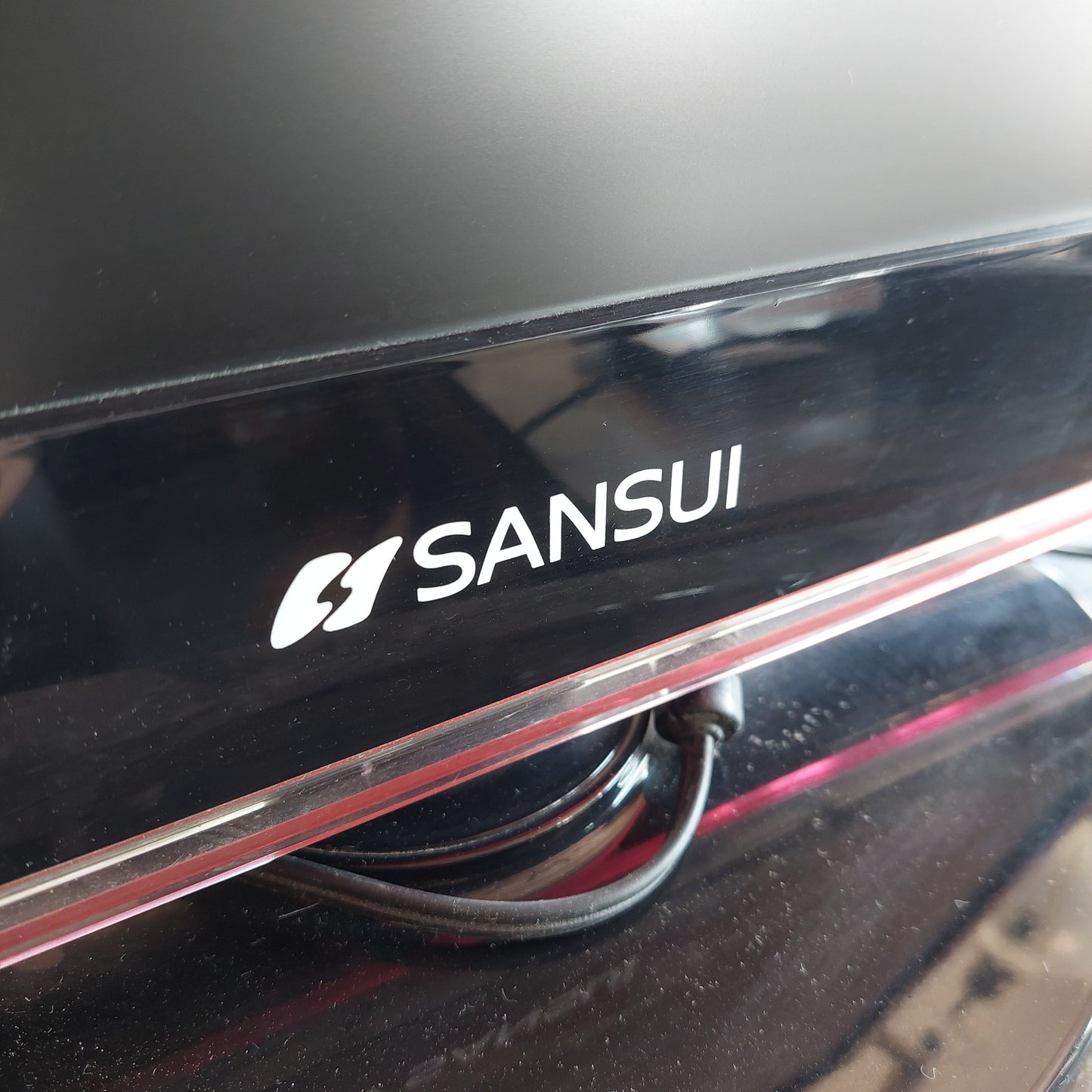 Televisore Sansui Tv252led