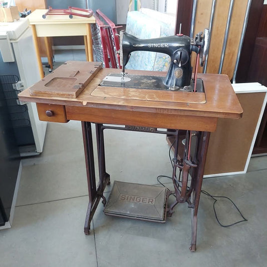 Macchina Da Cucire Singer Vintage Cm79x42x100h
