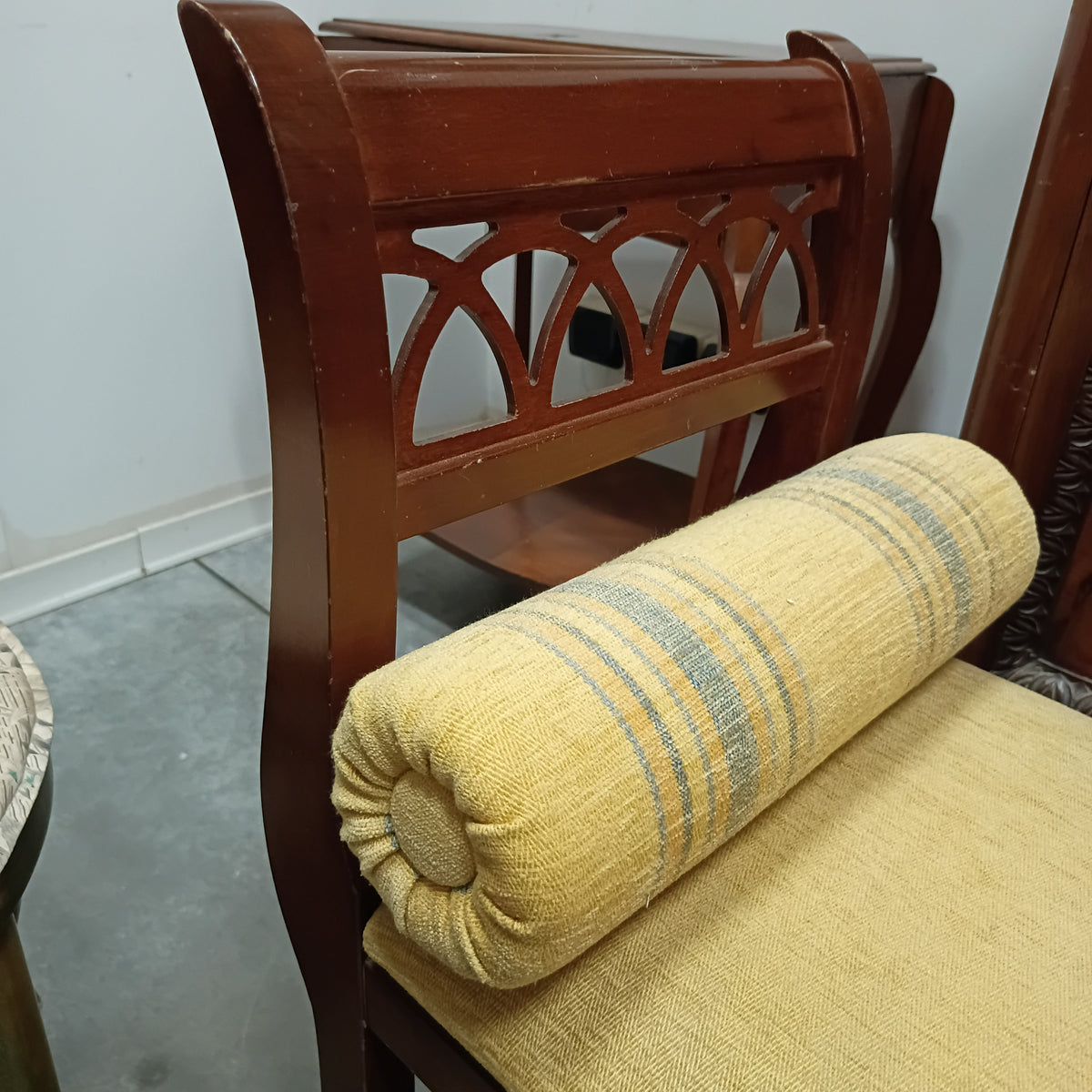 Panchetta Arte Povera Noce +2cuscini Cm110x38x76h